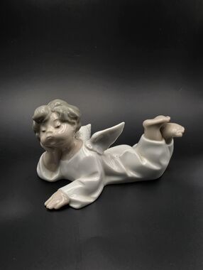 Vintage Lladro Angel Laying Down